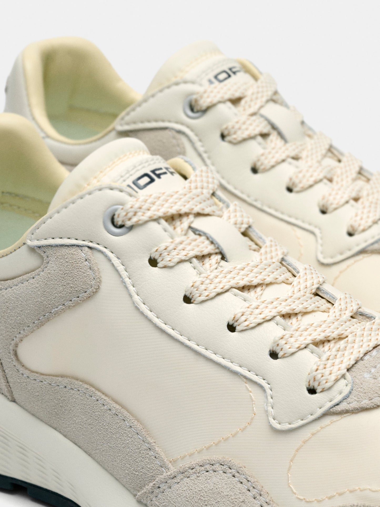 City MKII White